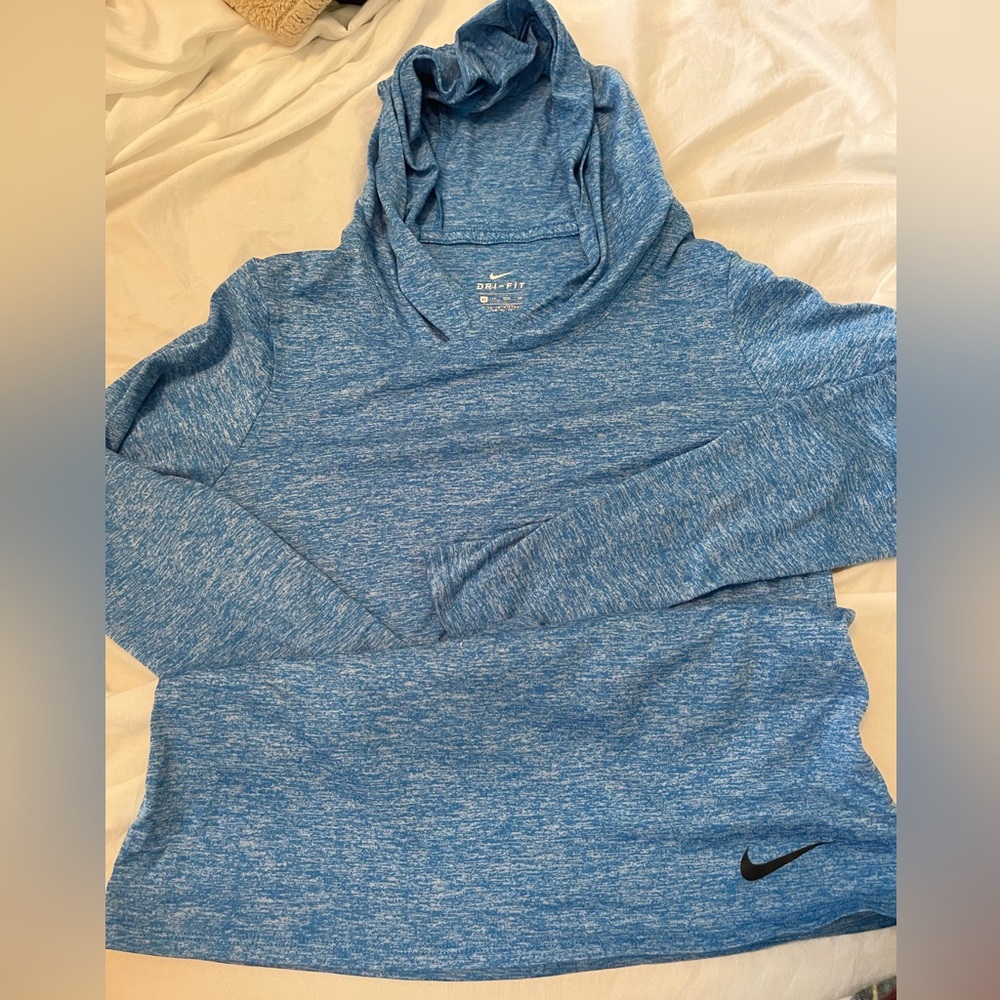 Nike Dri-Fit Hooded long sleeve